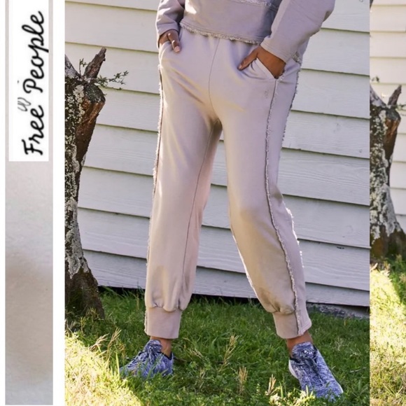 NWT Free People Where the Wind Blows Joggers - Picture 1 of 12